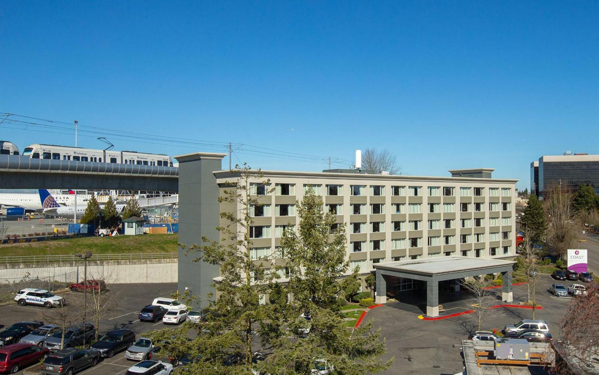 Coast Gateway Hotel SeaTac Exterior photo